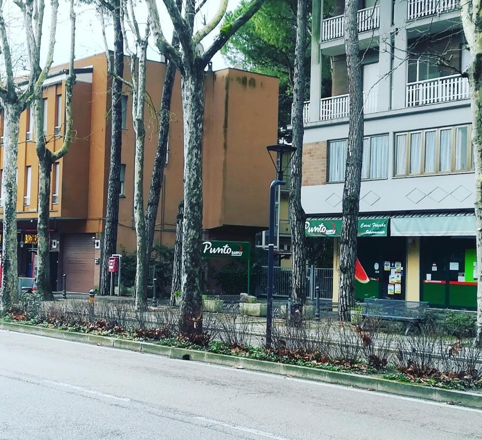 Bilocale Marina Romea Apartment Ngoại thất bức ảnh
